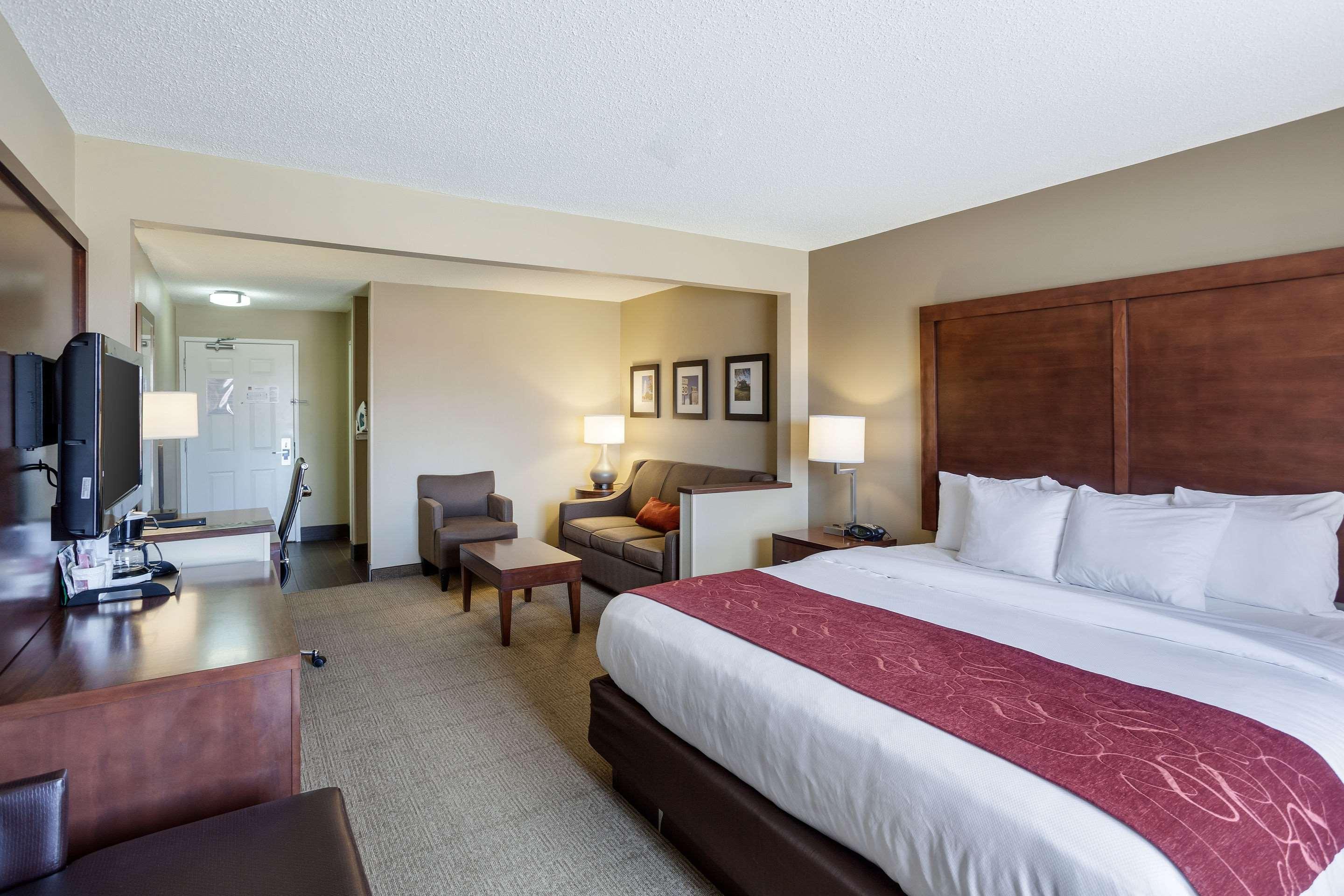 Comfort Suites University Линкольн Экстерьер фото