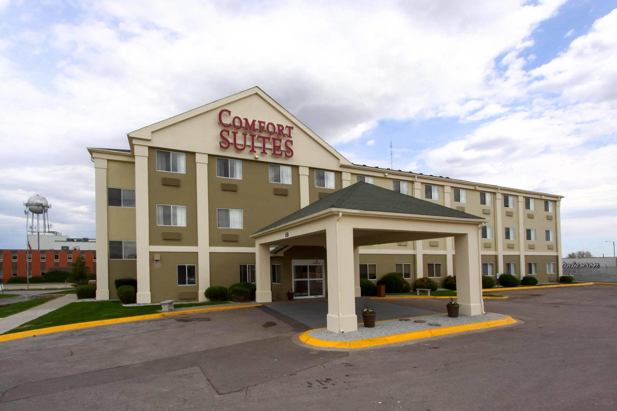 Comfort Suites University Линкольн Экстерьер фото