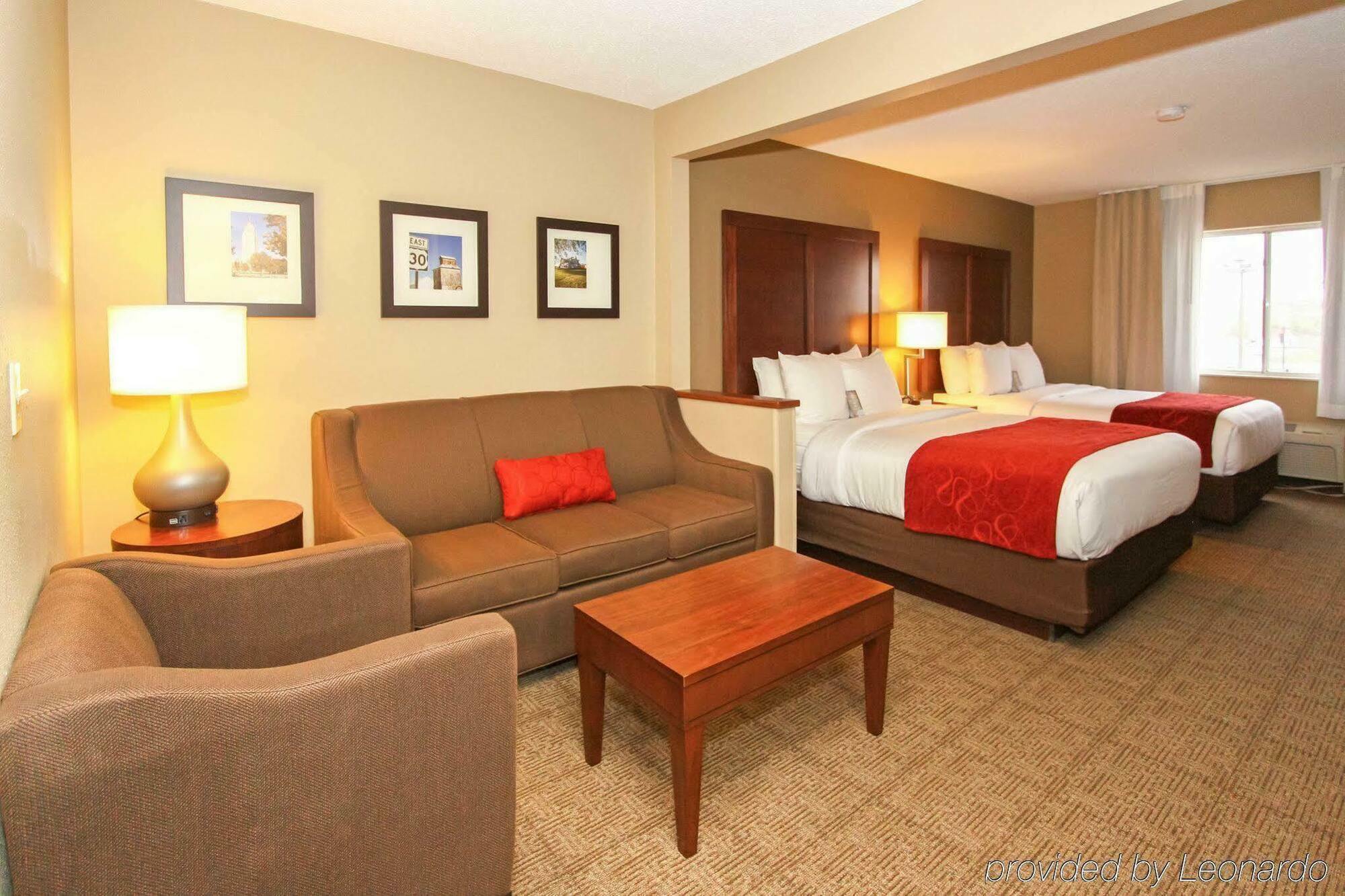 Comfort Suites University Линкольн Экстерьер фото